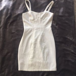 Forever 21 White Lace Bodycon Dress size small